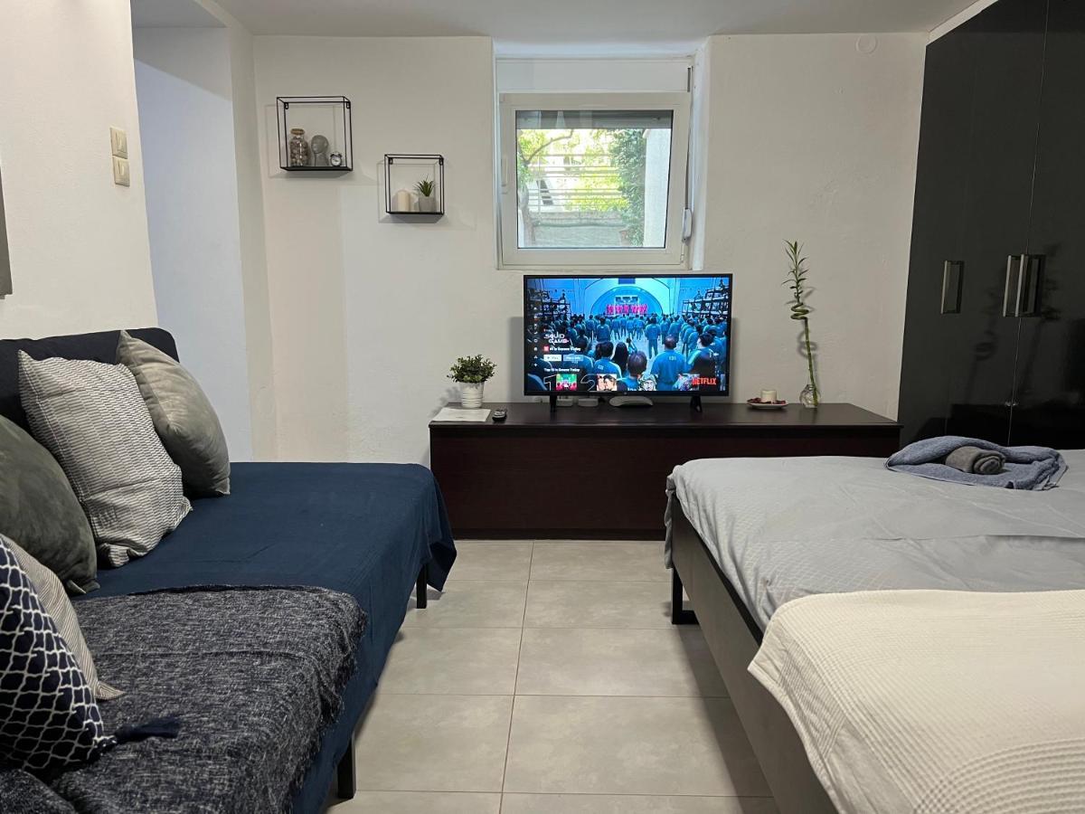 Апартаменти Glyfada Coast Studio Афіни Екстер'єр фото